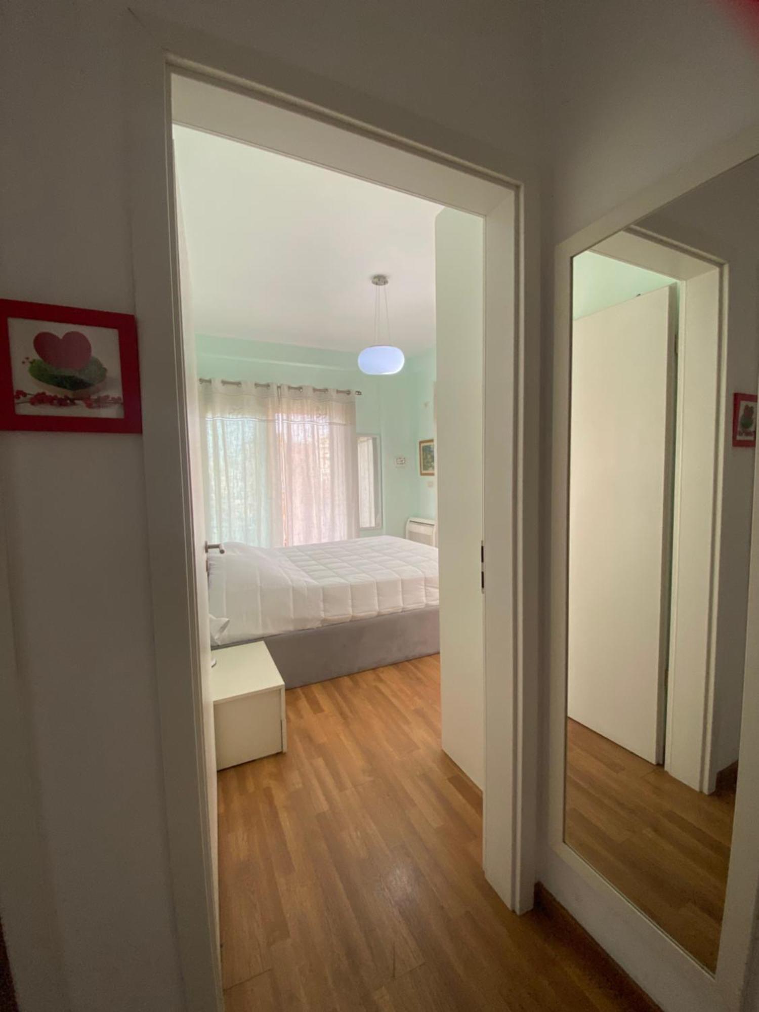 Center Penthouse Valeur Apartment