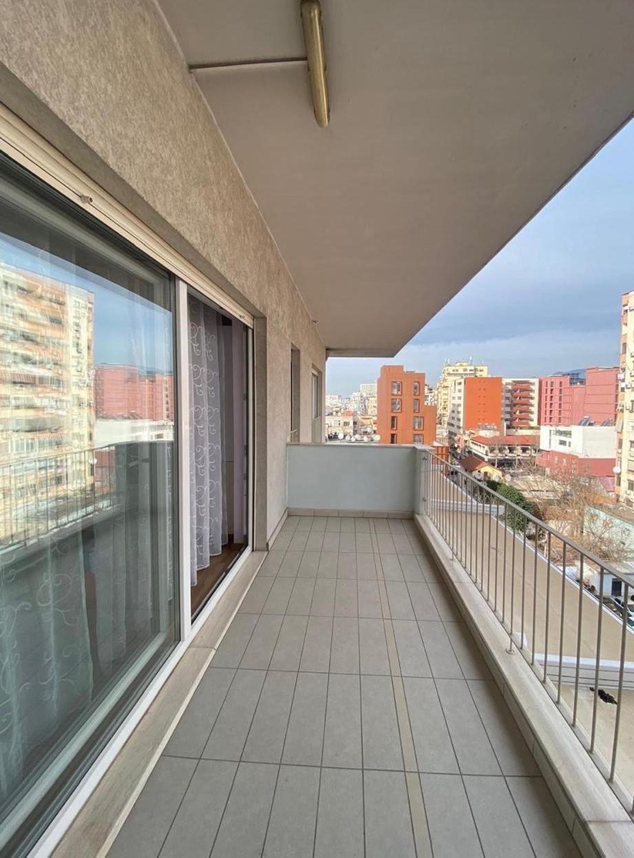 Center Penthouse Valeur Apartamento Tirana